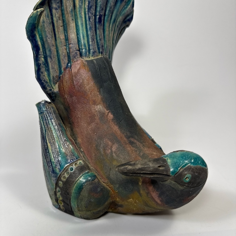 Raku Raven indigenous Canadian made Handcrafted Sculpture signed - Picture 8 of 16
